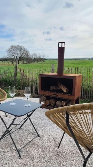 Chalet Tiny House Petite Balneo Cheminee Exterieure